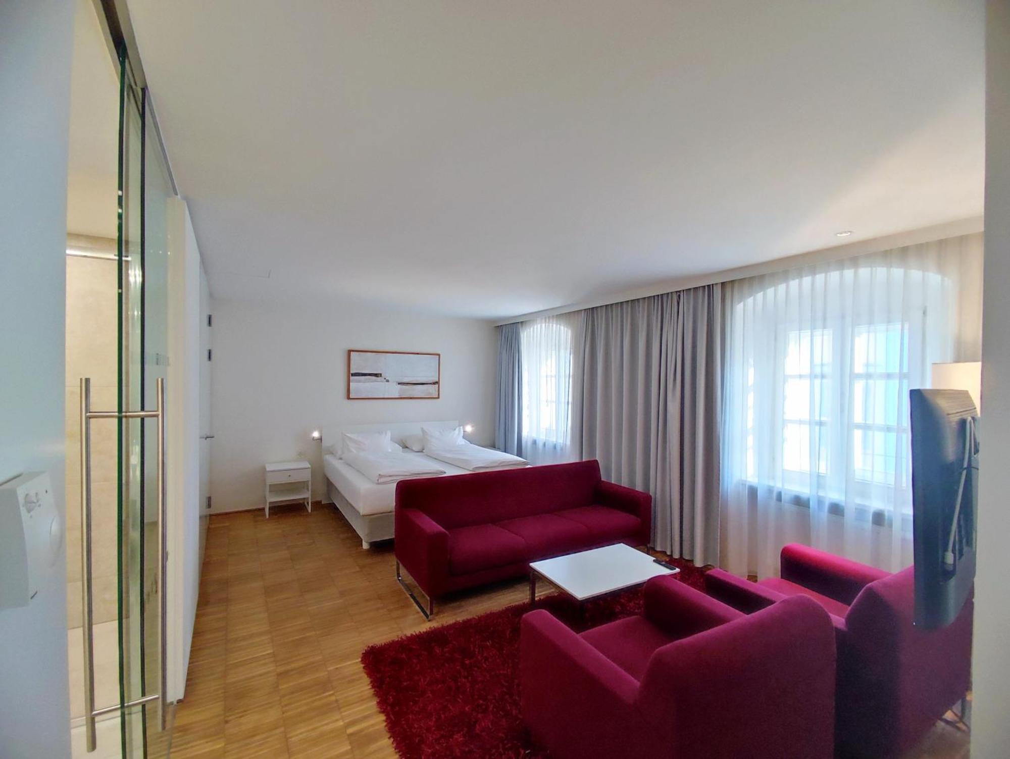 לינץ Hotel Am Domplatz - Adult Only מראה חיצוני תמונה